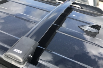 Багажник FAW Besturn X80 на рейлинги Eurostar черные поперечины