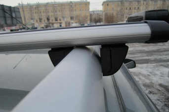 Багажник KIA Ceed II хетчбек на рейлинги Крепыш аэродинамические дуги