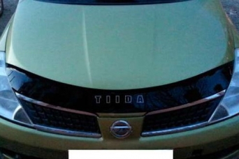 Дефлектор капота Nissan Tiida i vip