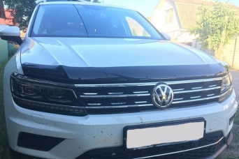 Дефлектор капота VW Tiguan II 2017-2021 egr