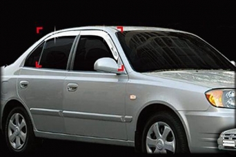 Дефлекторы боковых окон Hyundai Accent седан хромированные