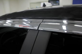 Дефлекторы боковых окон Hyundai Sonata LF хромированные 6 частей autoclover