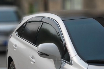 Дефлекторы боковых окон Lexus RX III с молдингом из нержавеющей стали