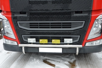 Дуга для фар Volvo FH13 2013 - нижняя короткая нержавеющая сталь