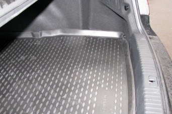 Коврик в багажник Hyundai Grandeur TG 2005-2011 полиуретан черный