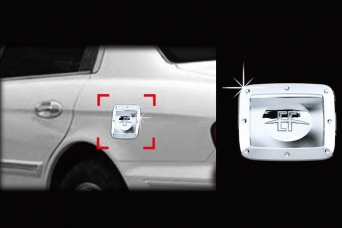 Накладка на лючек бензобака Hyundai Sonata V хромированная autoclover