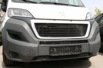 Защита радиатора Peugeot Boxer II 2014- в сборе с сетками
