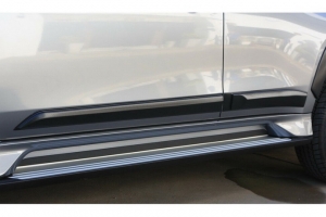 Молдинги дверей черные  Mitsubishi  Pajero Sports III - Автоаксессуары и тюнинг