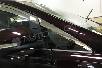 Дефлекторы на окна хромированные Autoclover (6 элементов) - Toyota Innova II 2015-2025 D677