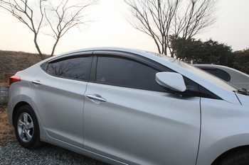 Дефлекторы на окна тонированные Autoclover - Hyundai Elantra V 2010-2015 A123