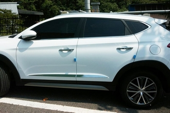 Хромированные молдинги на двери (вариант 2) Autoclover - Hyundai Tucson III 2015-2021 C250