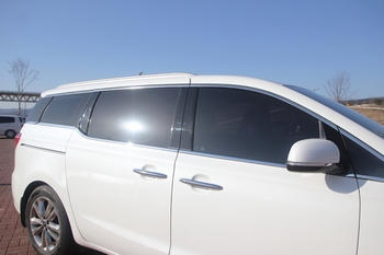 Хромированные молдинги на окна дверей (низ) Autoclover - KIA Carnival III 2014-2020 B246