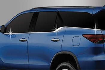 Хромированные молдинги на окна дверей (низ) Autoclover - Toyota Fortuner II 2015-2025 - Автоаксессуары и тюнинг