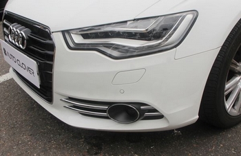 Хромированные накладки на противотуманные фары Autoclover - Audi A6 2011-2017 C849