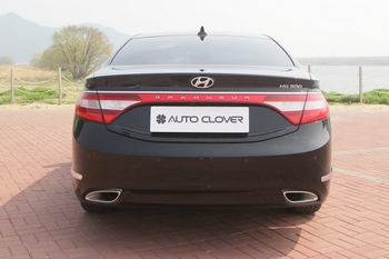 Хромированные накладки на задний бампер Autoclover - Hyundai Grandeur HG 2011-2015 B760