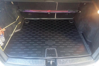 Коврик в багажник Mercedes GLK X204 полиуретан