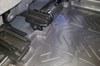 Коврик в салон Nissan Myway полиуретан 3D черный 3-ий ряд сидений