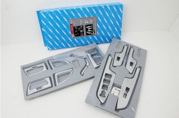 Накладки для салона хромированные Autoclover - Honda CR-V IV 2012-2016 C388