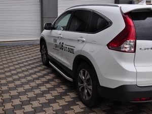 Комплект алюминиевых порогов ARP NEW STAR Honda CR-V (2013 по н.в.) - Автоаксессуары и тюнинг